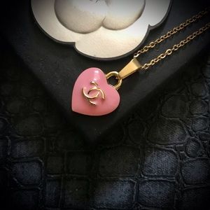 Final price drop! Beautiful Chanel Heart necklace